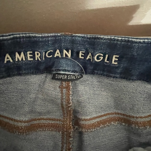 AE super stretch high rise mom jeans 8 - Picture 6 of 7